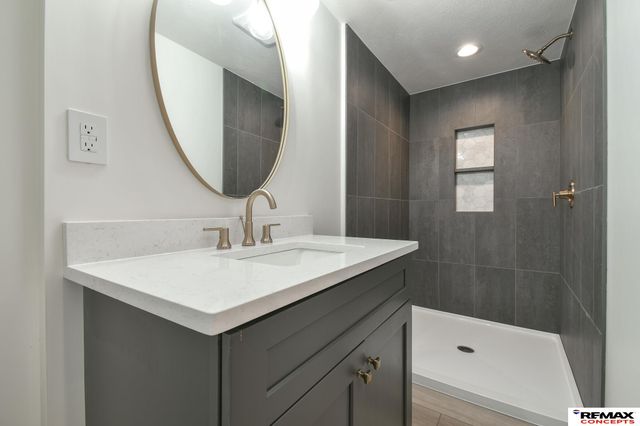 4701 W Deercrest Drive, Denton, NE 68339