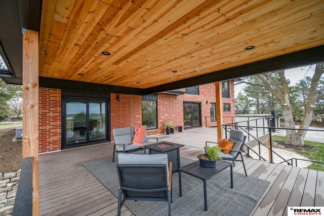 4701 W Deercrest Drive, Denton, NE 68339