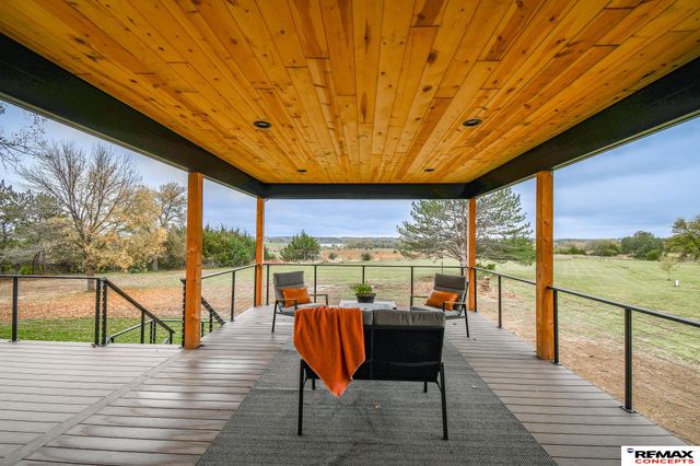 4701 W Deercrest Drive, Denton, NE 68339