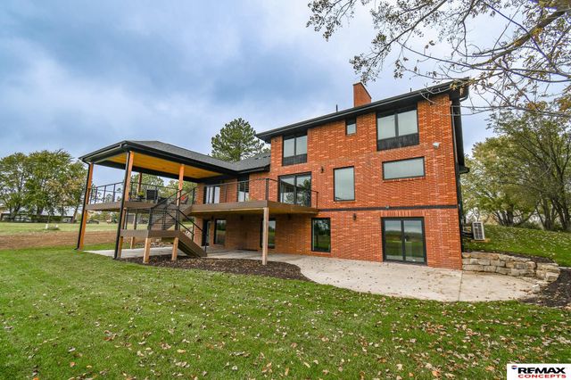 4701 W Deercrest Drive, Denton, NE 68339