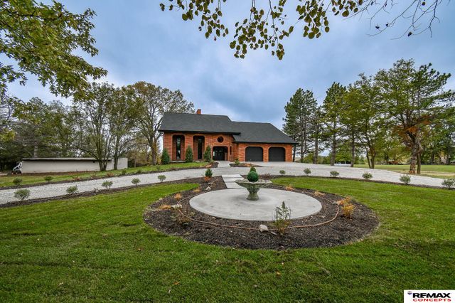 4701 W Deercrest Drive, Denton, NE 68339