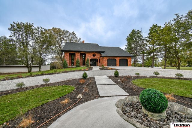 4701 W Deercrest Drive, Denton, NE 68339