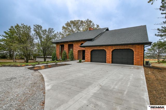 4701 W Deercrest Drive, Denton, NE 68339