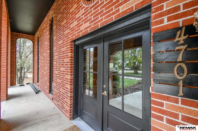 4701 W Deercrest Drive, Denton, NE 68339