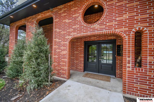 4701 W Deercrest Drive, Denton, NE 68339