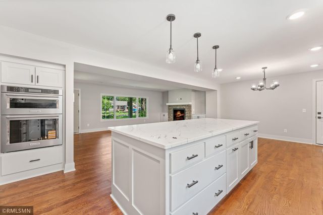 1255 78th Street, Victoria, MN 55386