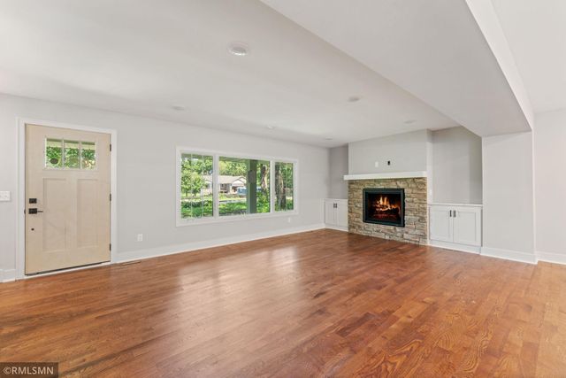1255 78th Street, Victoria, MN 55386