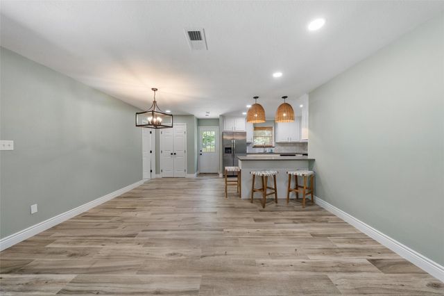4884 Holly Lane W, Montgomery, TX 77316