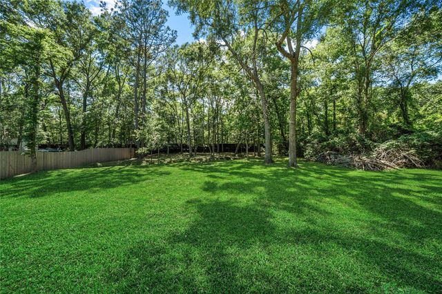 4884 Holly Lane W, Montgomery, TX 77316