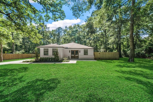 4884 Holly Lane W, Montgomery, TX 77316