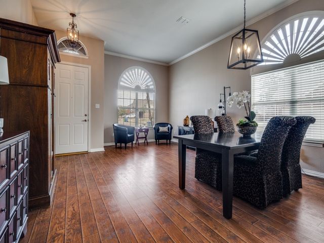 1301 Glen Hollow Lane, Flower Mound, TX 75028