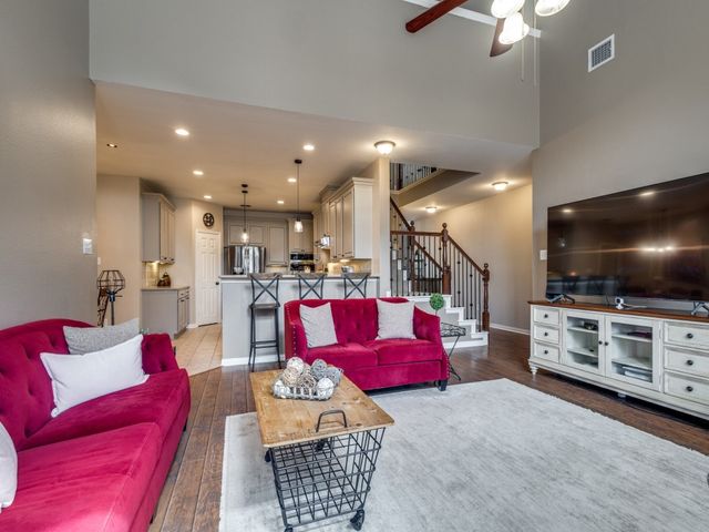 1301 Glen Hollow Lane, Flower Mound, TX 75028