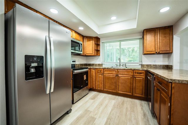 4090 OLD COLONY ROAD, Mulberry, FL 33860