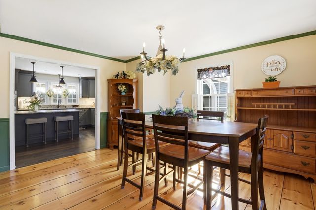 109 Old Center Road, Deerfield, NH 03037