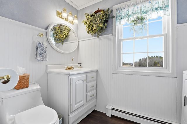 109 Old Center Road, Deerfield, NH 03037