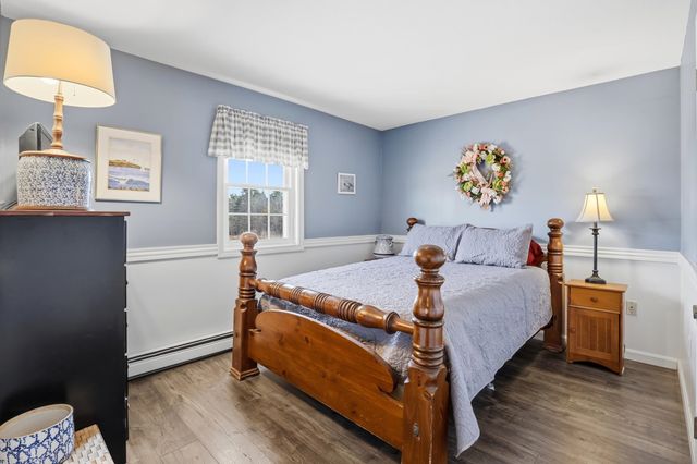109 Old Center Road, Deerfield, NH 03037