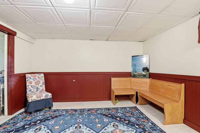 109 Old Center Road, Deerfield, NH 03037