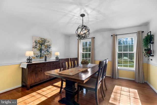 5356 WADE LN, Woodbridge, VA 22192