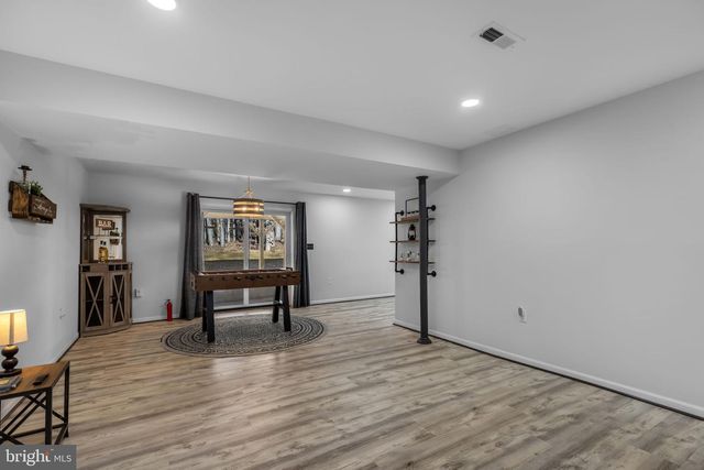 5356 WADE LN, Woodbridge, VA 22192