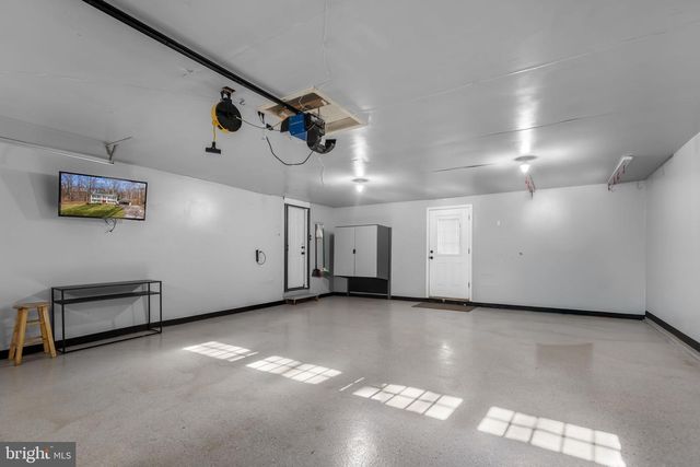 5356 WADE LN, Woodbridge, VA 22192