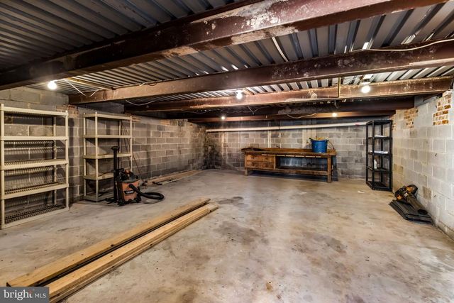 5356 WADE LN, Woodbridge, VA 22192