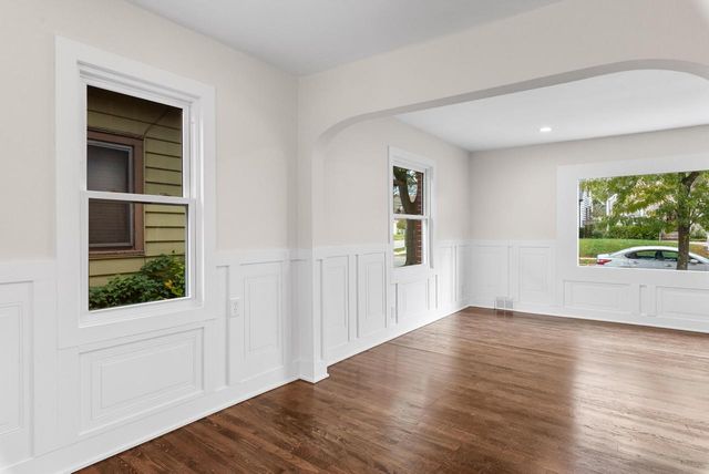 4571 N 39th STREET, Milwaukee, WI 53209