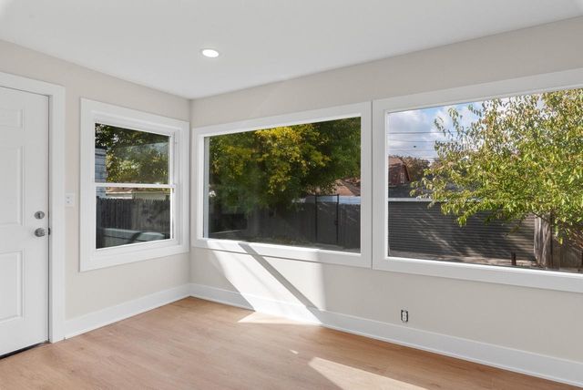 4571 N 39th STREET, Milwaukee, WI 53209