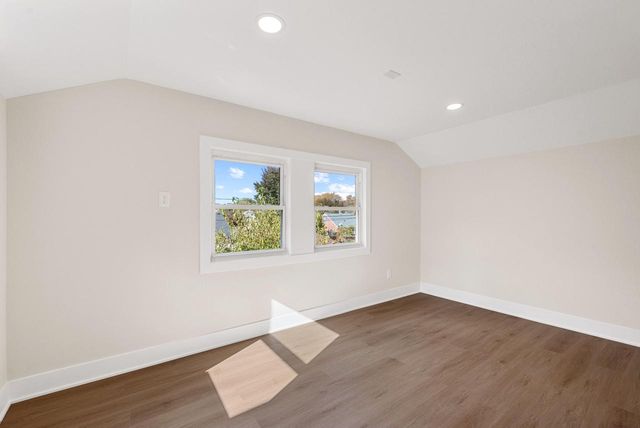 4571 N 39th STREET, Milwaukee, WI 53209