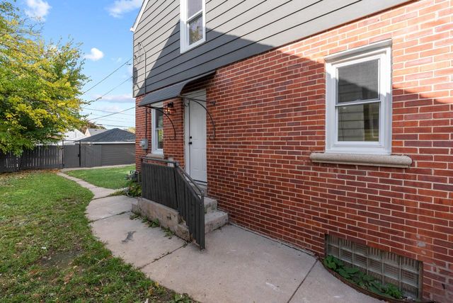 4571 N 39th STREET, Milwaukee, WI 53209