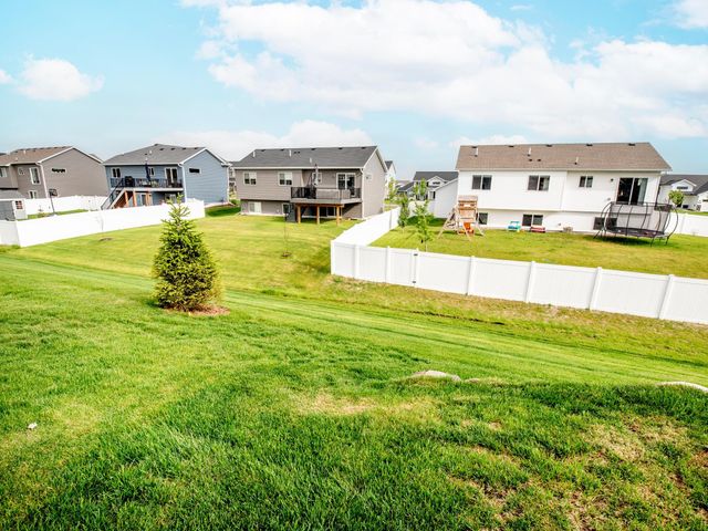 336 Emmy Lane, Hanover, MN 55341