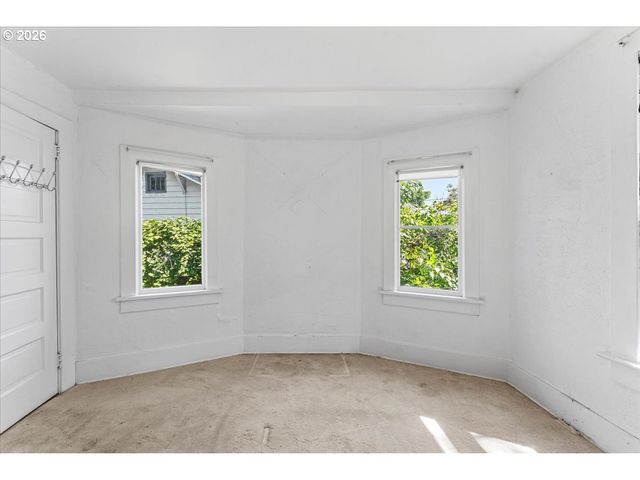 4634 Ne 31ST Ave, Portland, OR 97211