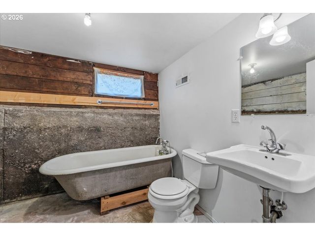 4634 Ne 31ST Ave, Portland, OR 97211