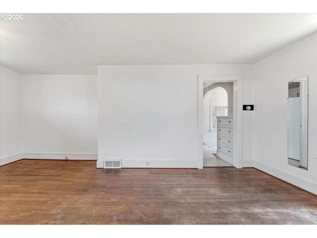 4634 Ne 31ST Ave, Portland, OR 97211