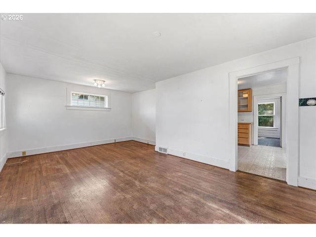 4634 Ne 31ST Ave, Portland, OR 97211