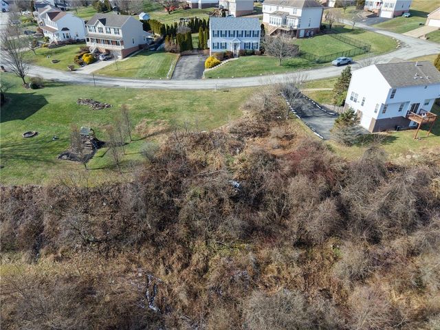 0 Gaelic Dr, Hempfield Twp, PA 15601