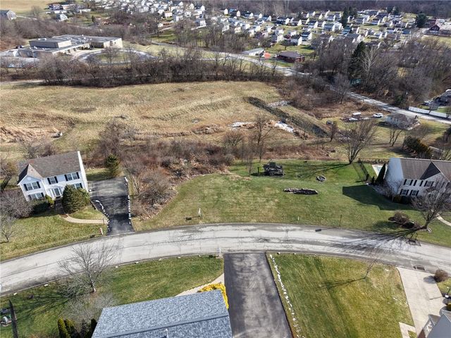 0 Gaelic Dr, Hempfield Twp, PA 15601