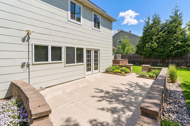 42 Fox Drive, Jackson, NJ 08527