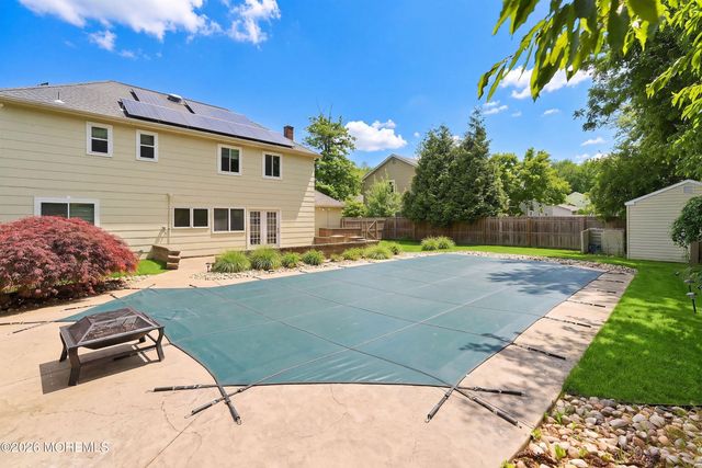 42 Fox Drive, Jackson, NJ 08527