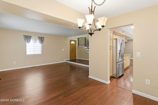 42 Fox Drive, Jackson, NJ 08527