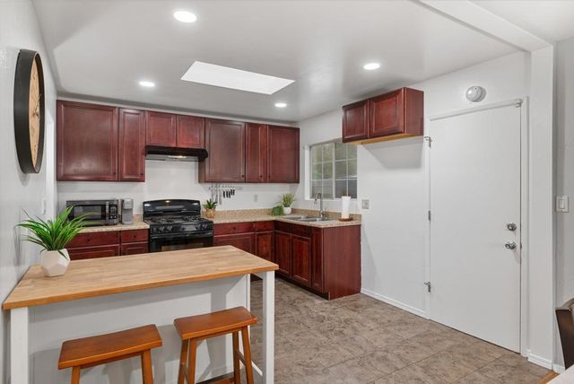 268 Sierra Way, Chula Vista, CA 91911