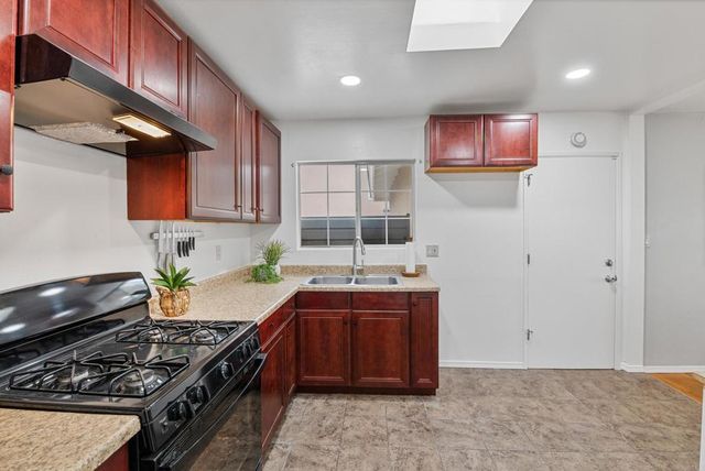 268 Sierra Way, Chula Vista, CA 91911