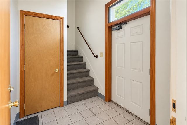 1 Grove Avenue, East Providence, RI 02914