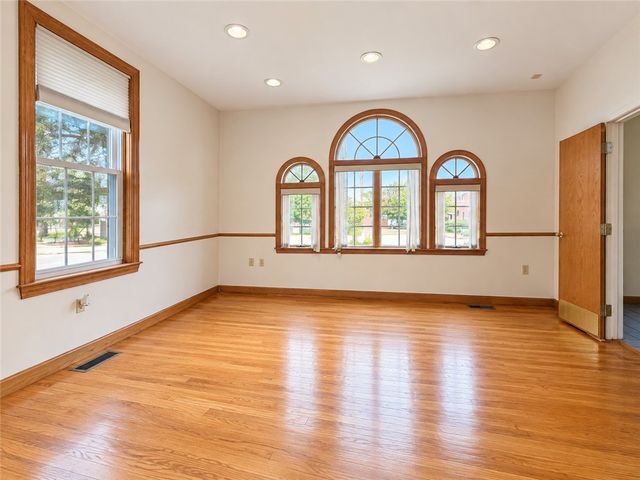 1 Grove Avenue, East Providence, RI 02914
