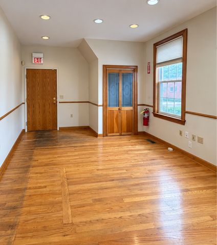 1 Grove Avenue, East Providence, RI 02914