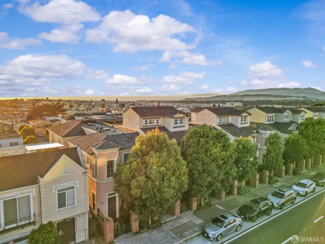 1745 19th Avenue, San Francisco, CA 94122