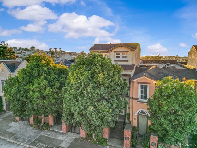 1745 19th Avenue, San Francisco, CA 94122
