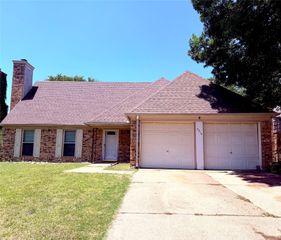 4314 Lorraine Avenue, Grand Prairie, TX 75052