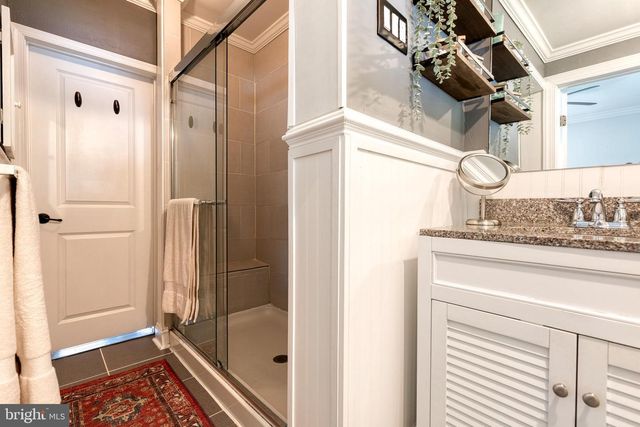 6504 MAPLEWOOD RD, Baltimore, MD 21212