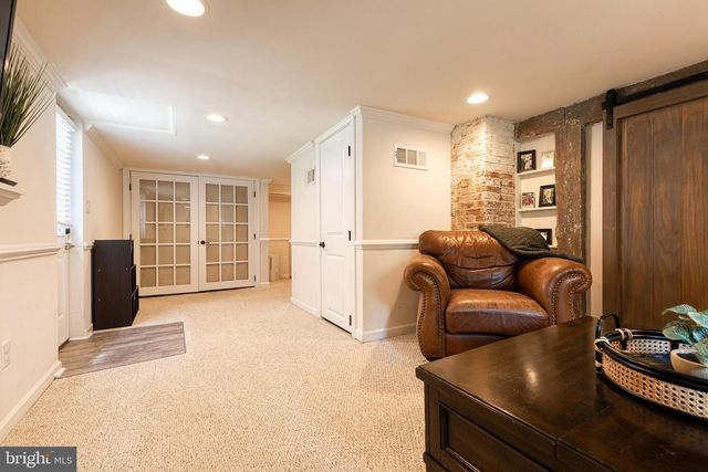 6504 MAPLEWOOD RD, Baltimore, MD 21212