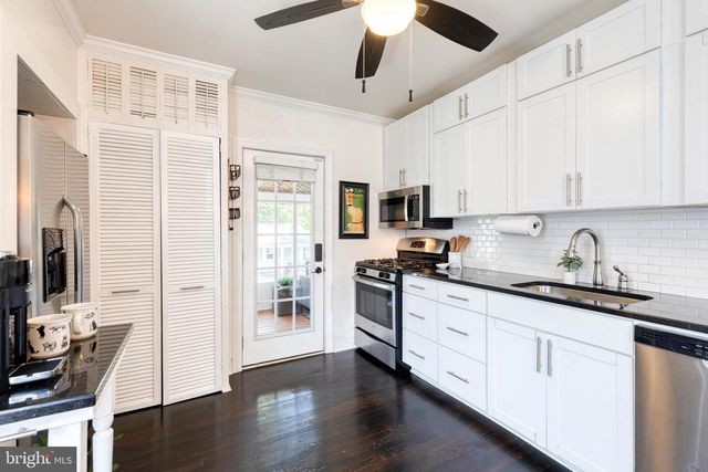 6504 MAPLEWOOD RD, Baltimore, MD 21212